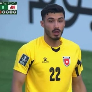 开云网址-活久见！约旦门将扑点后激动握拳 不料球仍入网瞬间傻眼 日本狂喜