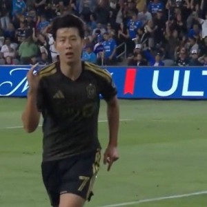 开云体育-韩足晚报（26.4.8）——破球荒！孙兴慜终结2个月不进球记录|金玟哉|美加墨世界杯|皇家马德里|奥兰多城|洪明甫_新浪体育_新浪新闻